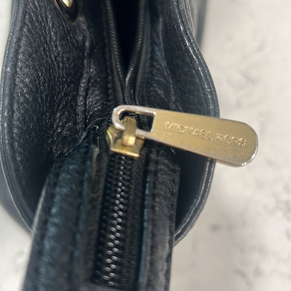 Michael Kors black pebbled leather bag w/tan strap - Picture 3 of 8